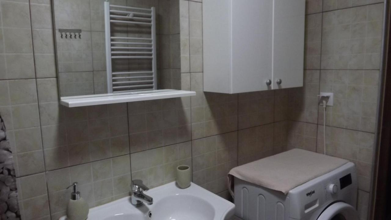 Casa De Oaspeti Boga Pietroasa  外观 照片